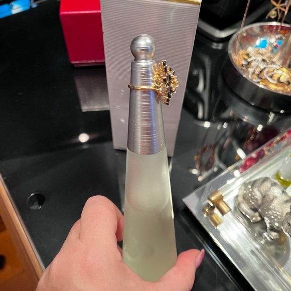 Dimond Safire gold ring size 7 1/2 - Picture 5 of 8